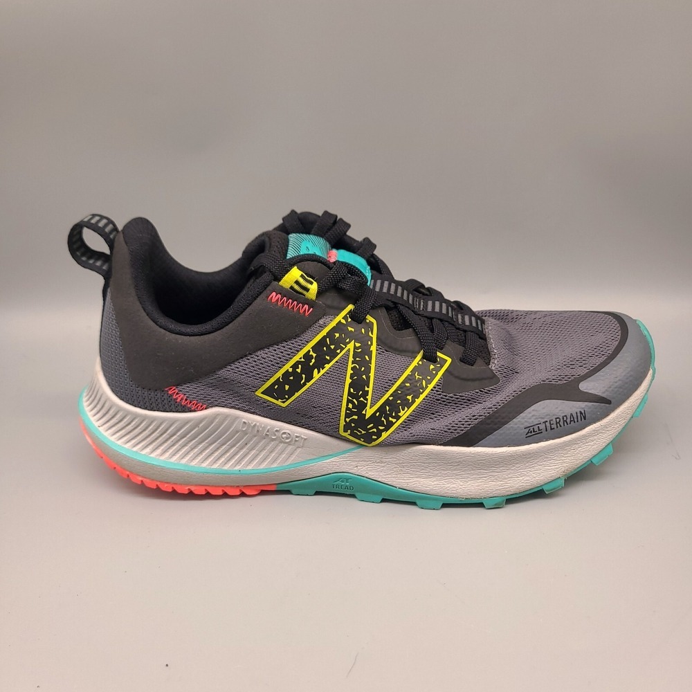 New Balance Nitrel V4 Women's Size 9.5 B Trail Running Shoes Gray